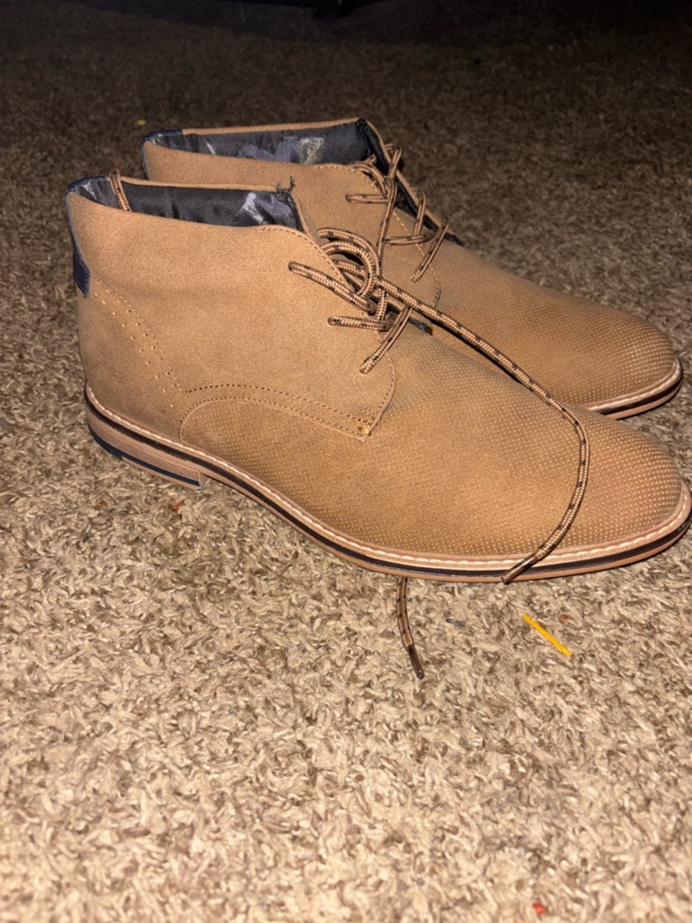 Steve Madden Brown Suede Chukka Boots